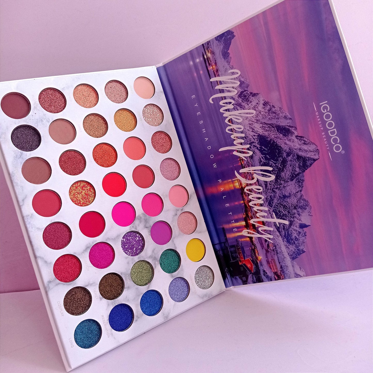 IGOODCO 40 Color Eyeshadow Palette